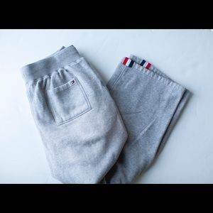 Tommy Hilfiger size XL